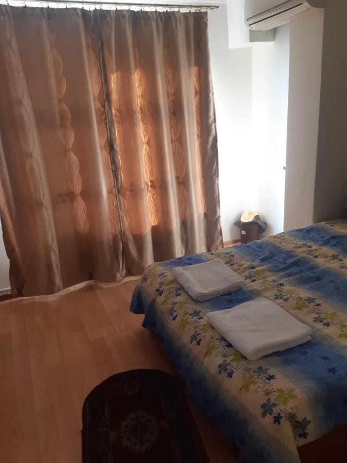 Lucian Studio Apartment Bucureşti Ngoại thất bức ảnh
